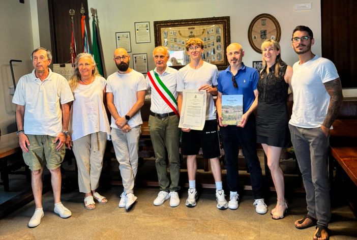 Monticello d'Alba: consegnata la benemerenza sportiva ad un giovane studente Monticello d'Alba: consegnata la benemerenza sportiva ad un giovane studente