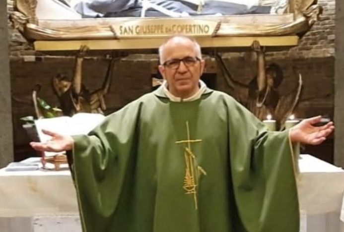 Schegge di luce: pregare per gli esami con san Giuseppe da Copertino Schegge di luce: pregare per gli esami con san Giuseppe da Copertino