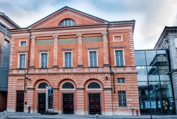 La presentazione di Vinum ed il ricordo di Gigi Rosso si terranno sempre al Teatro Sociale di Alba nella nuova data del 21 marzo