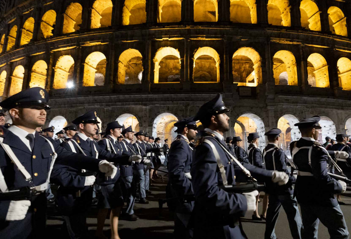 Presentati i calendari della Polizia di Stato del 2024 Presentati i calendari della Polizia di Stato del 2024