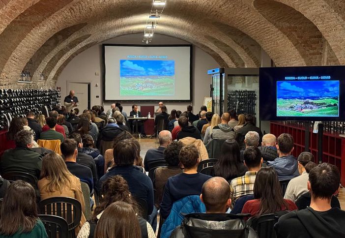 All'Enoteca Regionale del Barolo appuntamento con "Oltre l'annata"