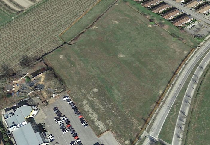 San Cassiano: il terreno su cui verrà costruito l'ipermercato