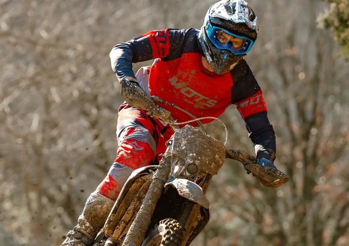 (foto - pagina fb moto club ceva)