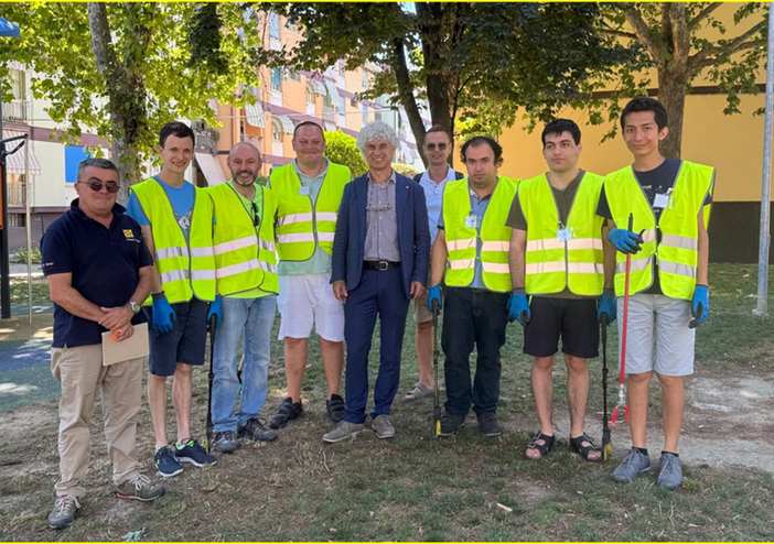 Rappresentanti del “Progetto Spazio Apeeco” Rappresentanti del “Progetto Spazio Apeeco”