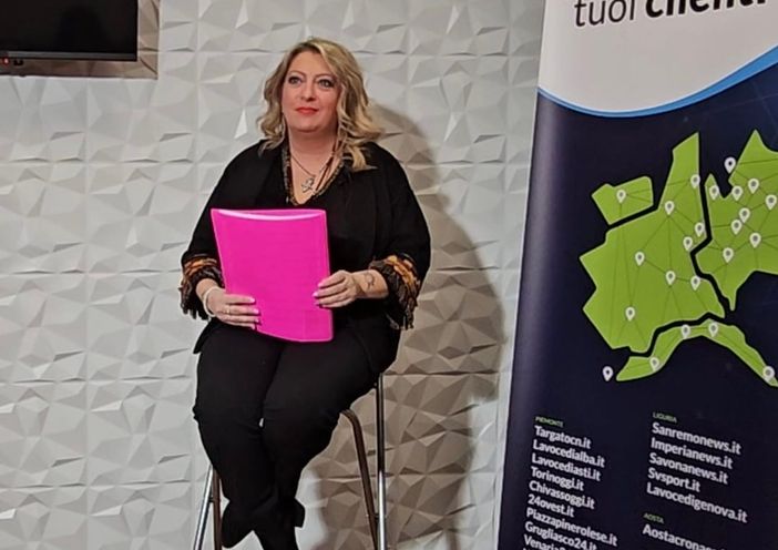 Rivedi l'oroscopo 2024 con la cartomante sensitiva Barbara [VIDEO]