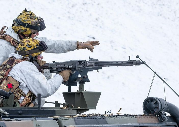 Gli Alpini della Taurinense si addestrano in Francia con gli Chasseurs Alpins [FOTO]