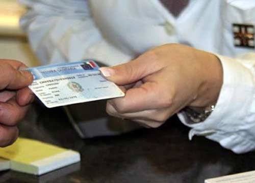 "Pass vaccinale sul microchip della tessera sanitaria. E' possibile?"