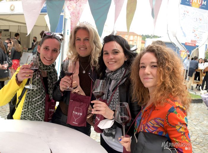 Fotoservizio Mauro Gallo Foto, Alba