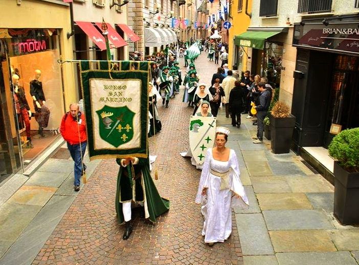 Il borgo San Martino di Alba e l’anno senza rievocazione: “Una delusione, ma continueremo a dare il massimo” Il borgo San Martino di Alba e l’anno senza rievocazione: “Una delusione, ma continueremo a dare il massimo”