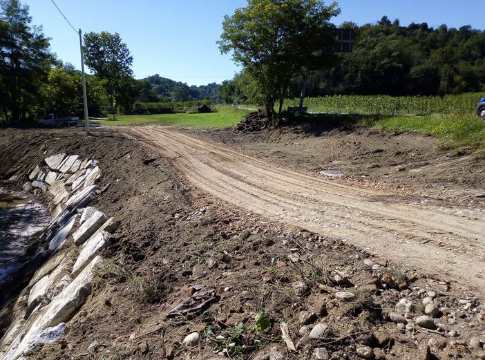 La sponda del Riddone, risistemata dopo l'intervento