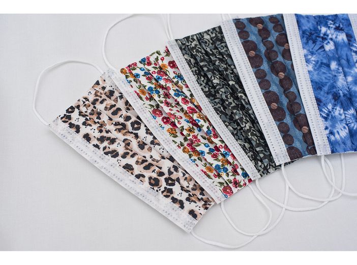 L’albese Miroglio va avanti nello sviluppo delle mascherine: "Quelle chirurgiche ora anche stampate e personalizzate"