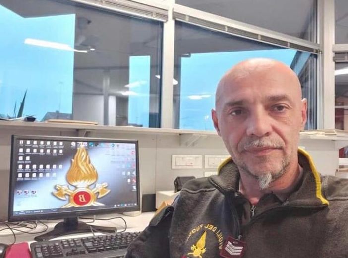 Vigili del fuoco della Granda in lutto per la morte del collega Flavio Bernardi Vigili del fuoco della Granda in lutto per la morte del collega Flavio Bernardi