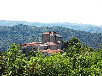 Una veduta di Pezzolo Valle Uzzone Una veduta di Pezzolo Valle Uzzone