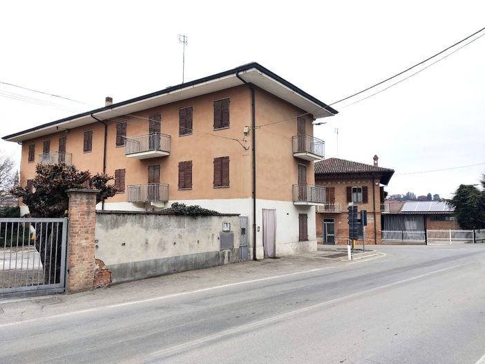 L'immobile acquistato dal Comune per consentire la realizzazione della futura rotatoria lungo la Provinciale 2 L'immobile acquistato dal Comune per consentire la realizzazione della futura rotatoria lungo la Provinciale 2