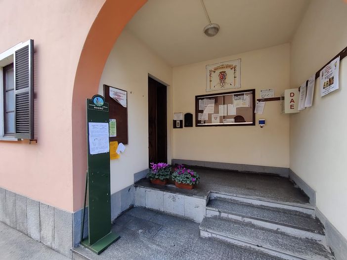 Il municipio di Santo Stefano Roero Il municipio di Santo Stefano Roero