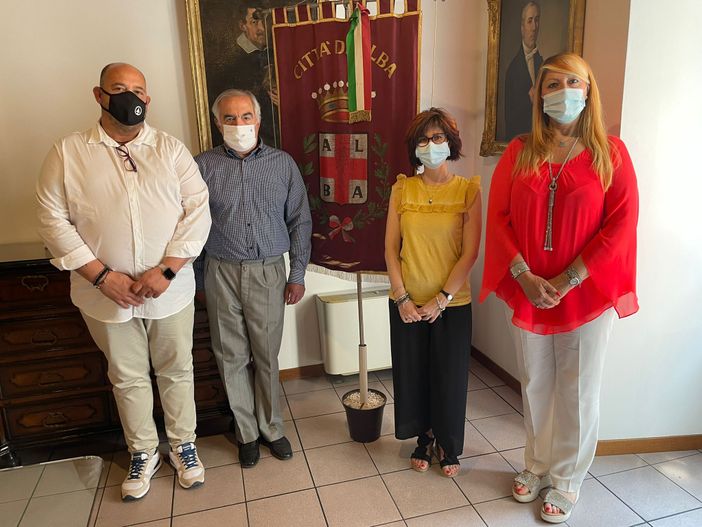 Alba accoglie il progetto di raccolta alimentare "Le nuove Povertà"