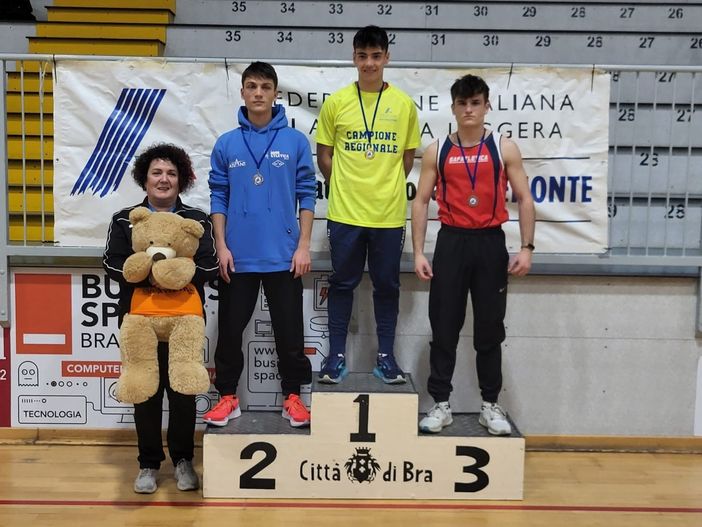Atletica Mondovì: Lorenzo Vera brilla ai campionati regionali indoor, titolo junior e super tempo nei 60 metri piani