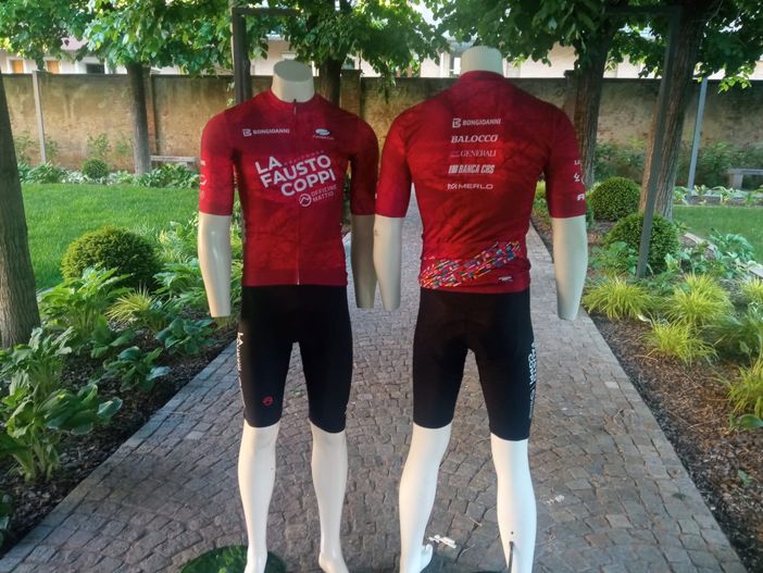 La Fausto Coppi celebra 35 anni: svelata la maglia dell'edizione 2024