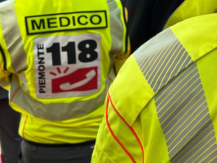 Rimane incastrato con una gamba in una fresa agricola: 81enne elitrasportato in gravi condizioni al Cto di Torino