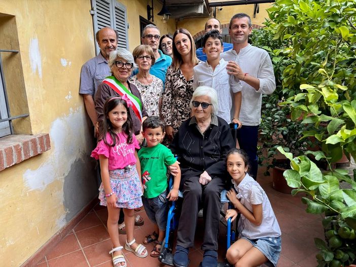 Festa a Cherasco per i 100 anni di Maria Dogliani Taricco