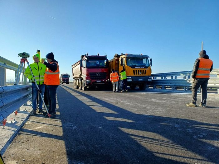 Prove di carico sul viadotto Centallo