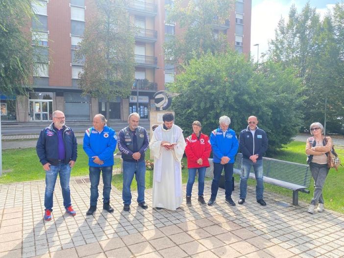 Alba, la solidarietà viaggia sulle due ruote grazie ai bikers di “Mettinmotolavita” [FOTO]