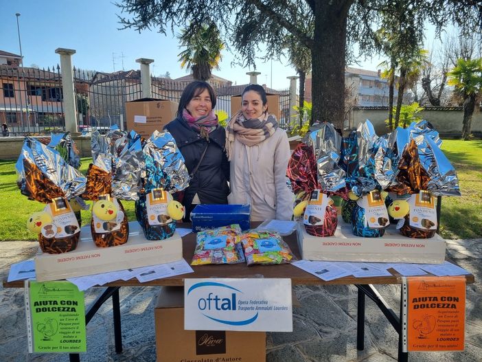 In foto volontari dell’OFTAL al Santuario della Madonna dei Fiori di Bra In foto volontari dell’OFTAL al Santuario della Madonna dei Fiori di Bra