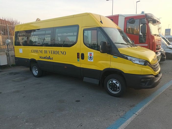 Verduno inaugurerà il nuovo scuolabus: un mezzo moderno per il trasporto degli alunni