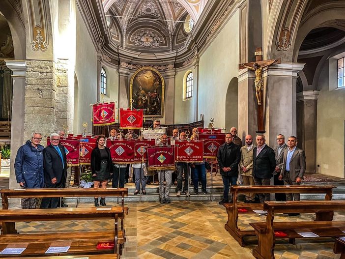 Alcuni momenti dell'annuale ritrovo tenuto domenica a Cravanzana Alcuni momenti dell'annuale ritrovo tenuto domenica a Cravanzana