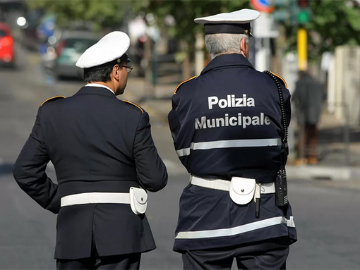 Alba, controlli della Municipale: sequestrate tre vetture senza assicurazione