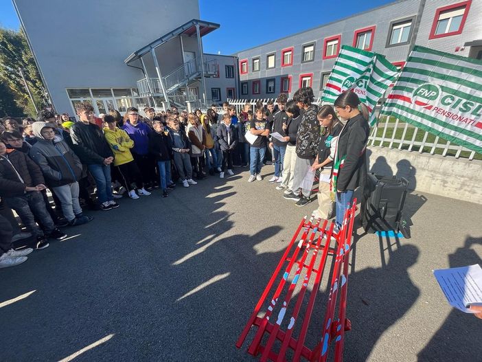 Alcuni momenti della cerimonia tenuta ieri a Sommariva Perno