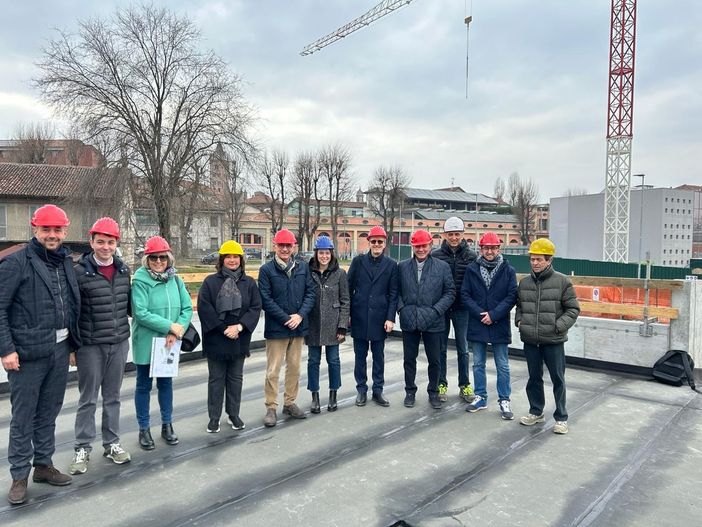 Alba: un nuovo parcheggio con 51 stalli pubblici e gratuiti lungo corso Nino Bixio