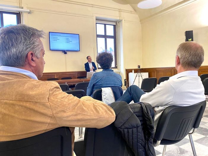 Nei giorni scorsi l'incontro a Il Quartiere di Saluzzo Nei giorni scorsi l'incontro a Il Quartiere di Saluzzo