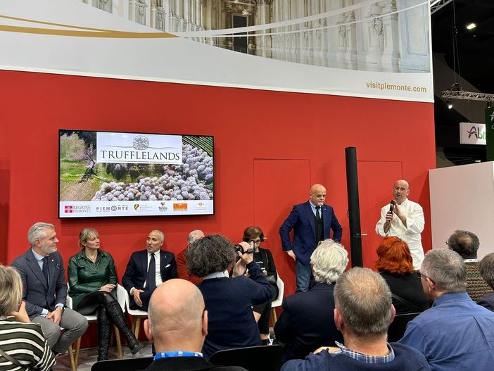 Con "TruffleLands" si valorizza il tartufo nero in Piemonte attraverso eventi e analisi sensoriali
