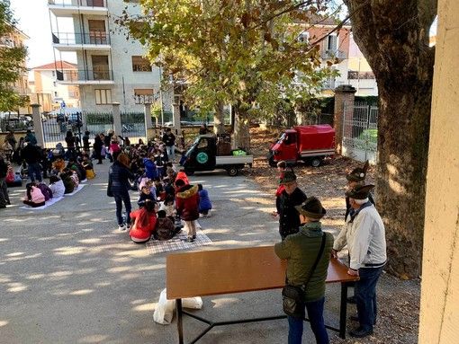 Bra, si cercano volontari per il progetto “Compitando” alla scuola Montalcini Bra, si cercano volontari per il progetto “Compitando” alla scuola Montalcini