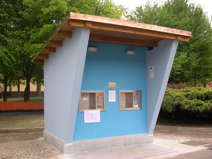 Casette dell'acqua: la soluzione contro i furti e gli atti vandalici sempre quella di utilizzare il solo metodo di pagamento con tessere prepagate ricaricabili Casette dell'acqua: la soluzione contro i furti e gli atti vandalici sempre quella di utilizzare il solo metodo di pagamento con tessere prepagate ricaricabili