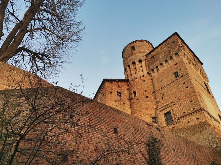 A Roddi la gestione della pertinenza del castello è una delle tematiche non chiare all'opposizione comunale