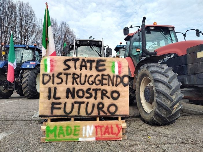Grande partecipazione alla manifestazione degli agricoltori di Langhe e Roero