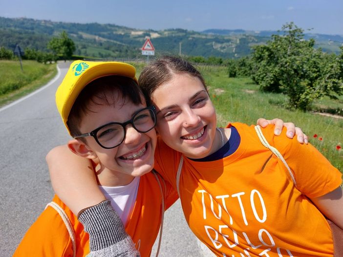 Giovanissimi partecipanti a Roddino, in Langa Giovanissimi partecipanti a Roddino, in Langa