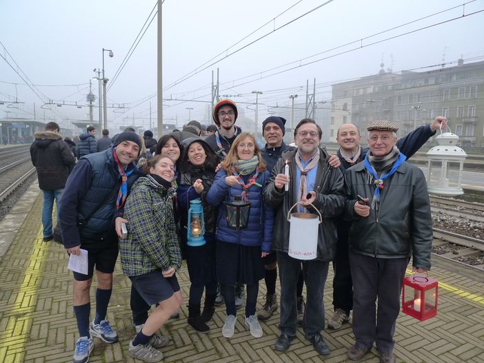 Partita dall'Austria, arriva ad Alba arriva la delegazione "La luce della pace"