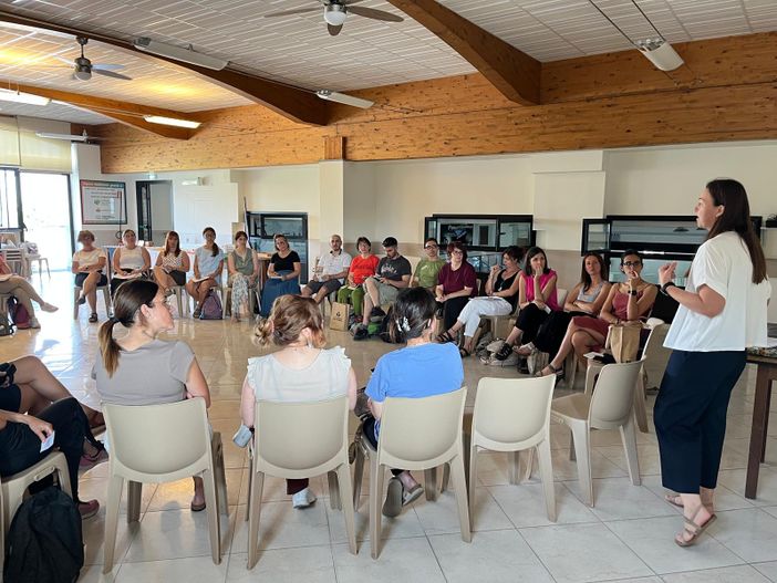 Circa 190 docenti a Centallo per un confronto sul modello “Senza Zaino” Circa 190 docenti a Centallo per un confronto sul modello “Senza Zaino”