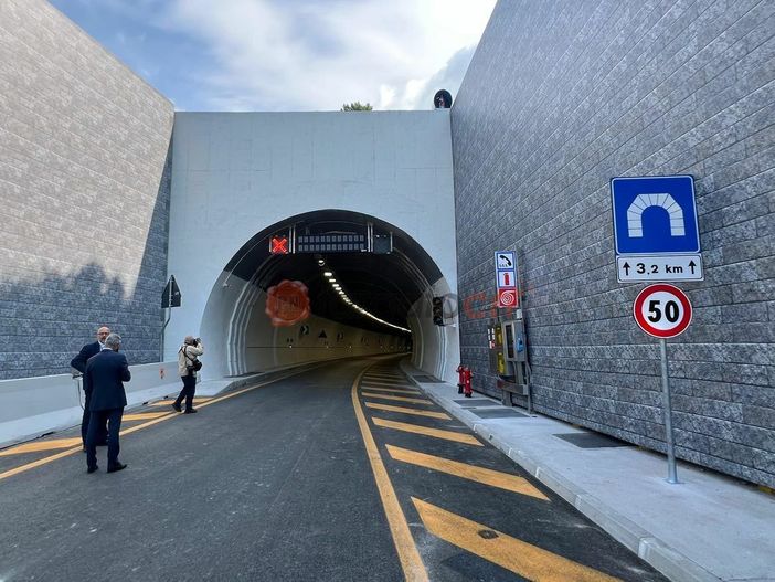 Tunnel del Tenda, tornano le restrizioni: ecco le nuove fasce orarie di transito