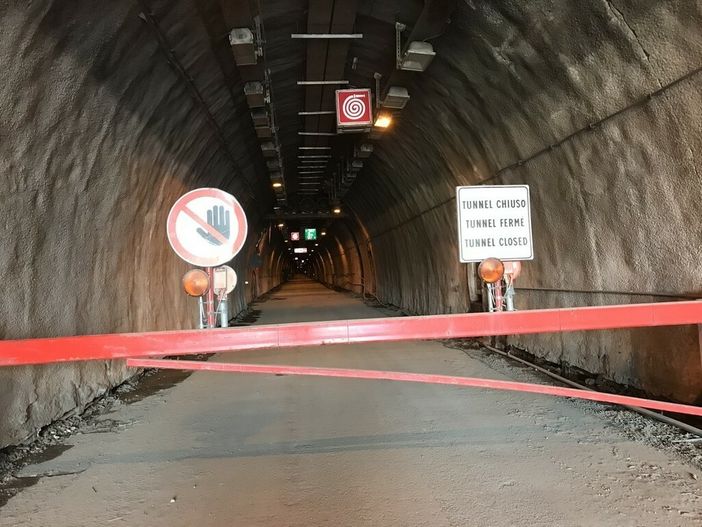 Tenda, il Comitato di Monitoraggio: "La canna storica va aperta al traffico" Tenda, il Comitato di Monitoraggio: "La canna storica va aperta al traffico"
