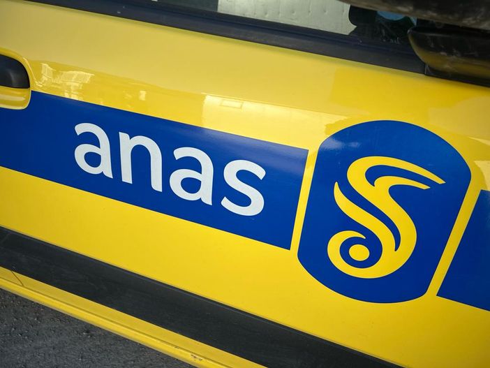 Pinerolo: chiuso per allagamento un tratto della Statale 589 “dei Laghi di Avigliana” Pinerolo: chiuso per allagamento un tratto della Statale 589 “dei Laghi di Avigliana”