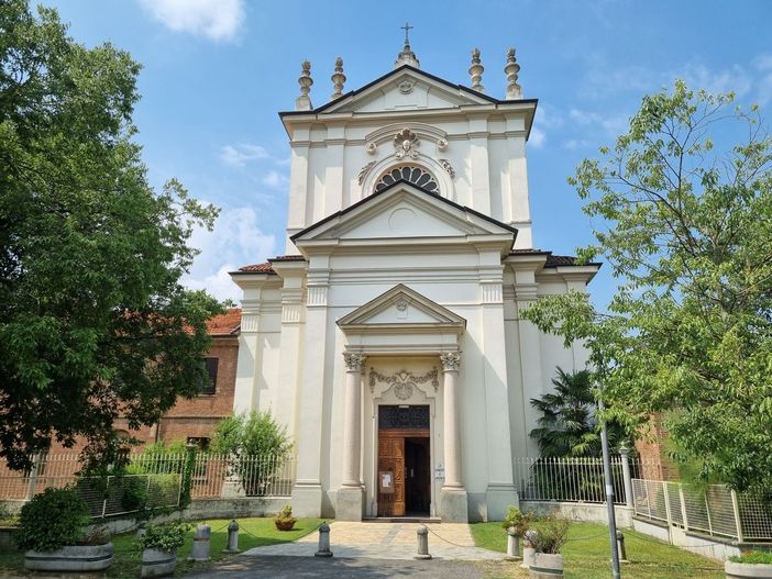La chiesa del Monastero delle Sorelle Clarisse, a Bra La chiesa del Monastero delle Sorelle Clarisse, a Bra