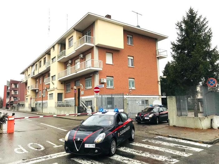 Quindici i militari impiegati nell'operazione che ha portato all'arresto di un ventunenne gambiano dedito allo spacio nel parco della Zona G