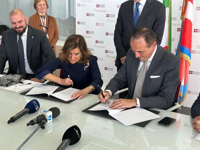 In Piemonte il tavolo tecnico per eliminare la burocrazia: obiettivo scuole e ospedali