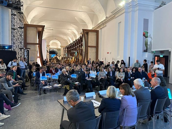 Distretti urbani del commercio: dalla Regione nove milioni di euro per "rafforzare le attività di vicinato"