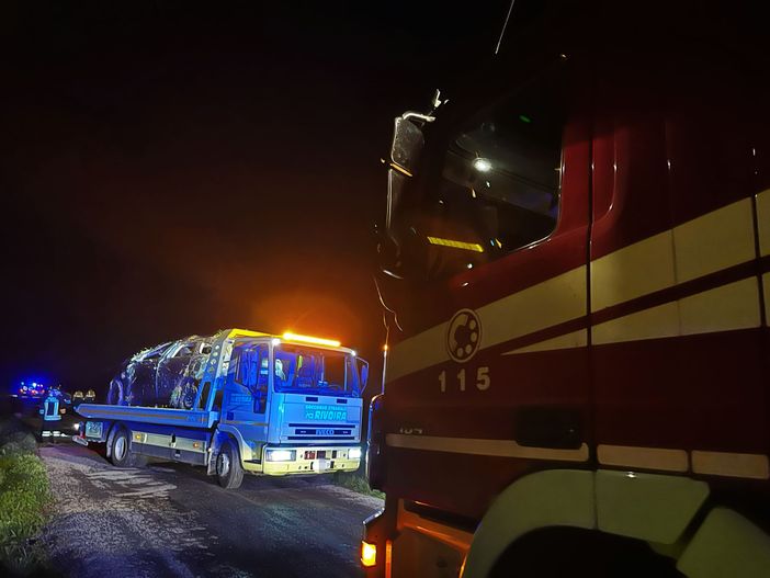L'auto sulla quale viaggiavano i due L'auto sulla quale viaggiavano i due