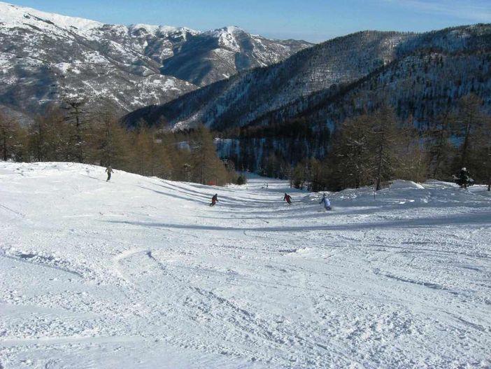Sicurezza sulle piste e gestione degli impianti, alle stazioni sciistiche cuneesi oltre 1 milione e 800 mila euro dalla Regione